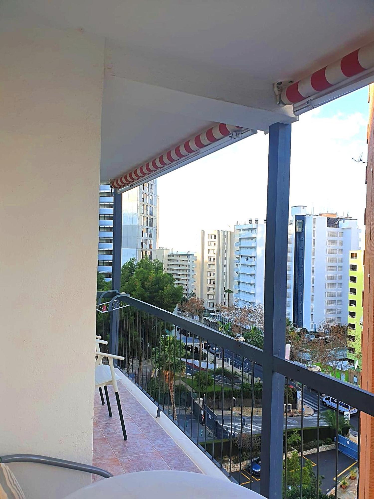 Three Bedrooms Apart In Benidorm Near Beach And Strip Экстерьер фото